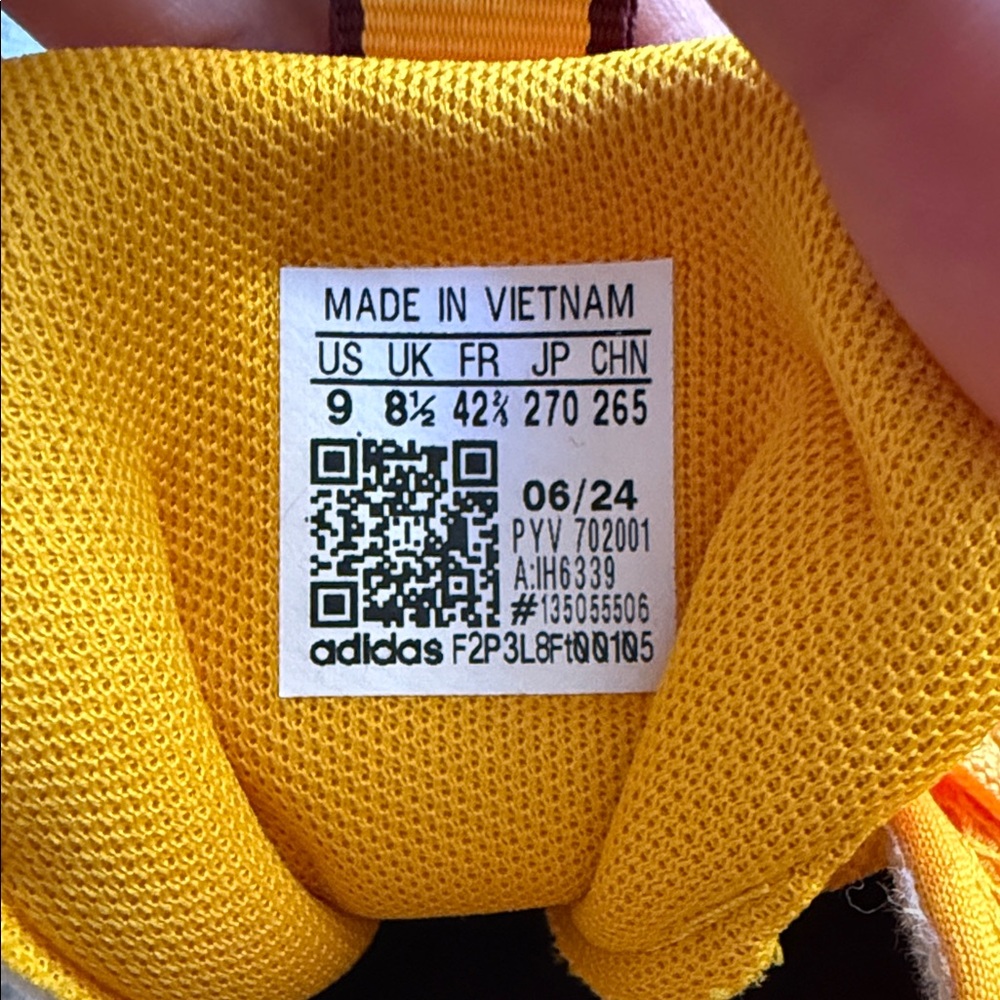 Unisex adidas Maroon/Gold Arizona State Sun Devils AlphaBoost V2 Shoes - Picture 6 of 6
